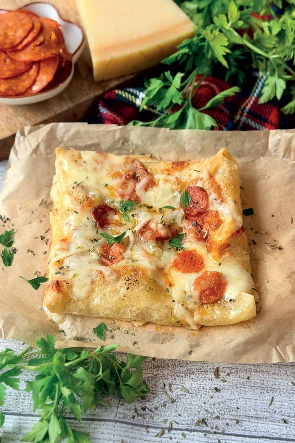 Pizza expr&eacute;s, hecha con airfryer.