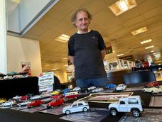 luis cravero, el eterno nino que combina su trabajo como artista y el coleccionismo con el juego luis cravero, el eterno nino que combina su trabajo como artista y el coleccionismo con el juego