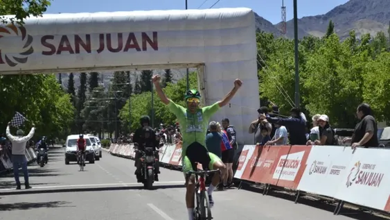 Juan Dotti se impuso en un carrerón