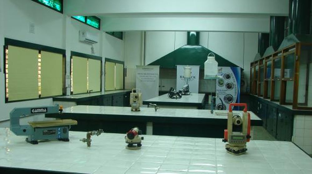 Pese al mercado, Minas no se cae como opción en la escuela