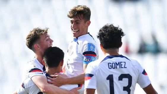 Estados Unidos sigue a paso firme