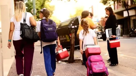 El gobierno dará otra vez vouchers educativos: cuándo comienza la inscripción y cómo será este año