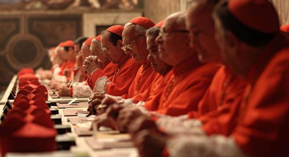 EL CÓNCLAVE para elegir a un papa es un enigma para el público en general. Tanto es así que la curiosidad genrada por la película ganadora del Oscar con el mismo nombre de la reunión de cardenales tuvo una audiencia del 283 % el lunes, luego de la muerte de Francisco, más que el día anterior.