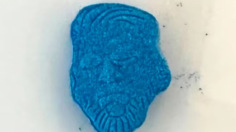 Pastillas de altísimo poder y chocolate con hongos: nuevas drogas sintéticas en Argentina