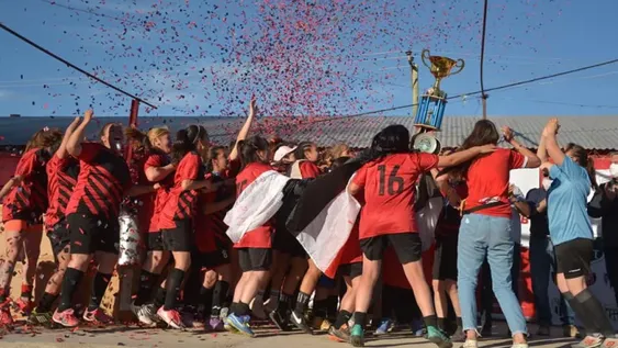 Funebreras tricampeonas