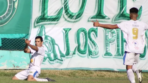 Colón, con la chapa de puntero