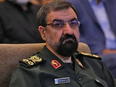 “Esos barcos suyos serán hundidos por nuestros primeros misiles y han creado un gran peligro para las fuerzas armadas estadounidenses. Definitivamente pueden quedar expuestos a nuestros misiles y podemos destruirlos”, declaró Rezaei “Esos barcos suyos serán hundidos por nuestros primeros misiles y han creado un gran peligro para las fuerzas armadas estadounidenses. Definitivamente pueden quedar expuestos a nuestros misiles y podemos destruirlos”, declaró Rezaei