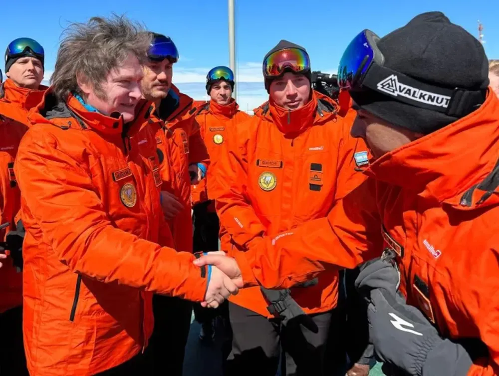 En la Antártida, Milei dio un giro en su agenda ambiental