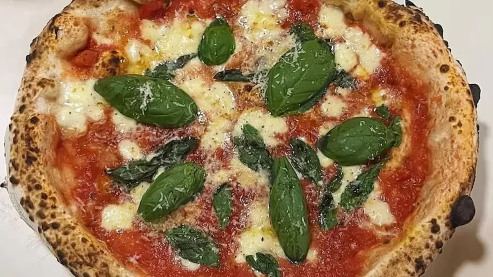 Cuál es la mejor pizzería del mundo y en qué puesto está un local argentino