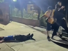 Brutal golpiza a la salida de un boliche: lo noquearon, está internado y lo tienen que operar Brutal golpiza a la salida de un boliche: lo noquearon, está internado y lo tienen que operar