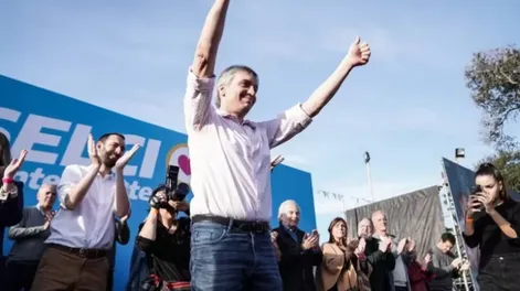 Máximo Kirchner le pidió a CFK que se meta de lleno en la campaña electoral