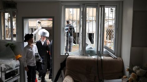 Un misil iraní impactó en el centro de Israel: hay al menos 14 heridos y una nena de 11 años está grave