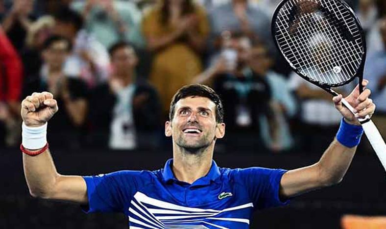 Novak Djokovic le arrebató un récord histórico a Roger Federer