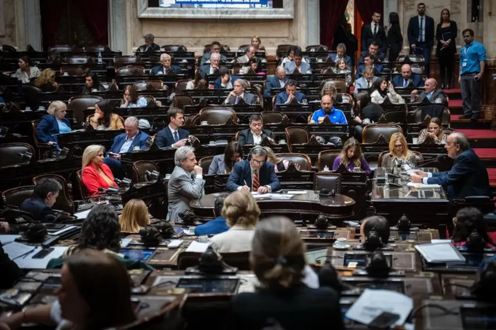 El caso Libra en Diputados: la última vez que interpelaron a un ministro fue en 1996