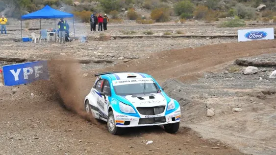 Rumbo al Súper Especial en el Parque, Preto lidera la etapa