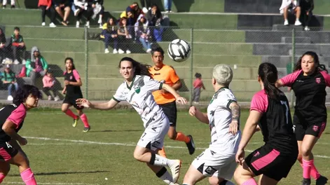 Arranca el fútbol de las chicas: 16 equipos, dos zonas y mucho en juego