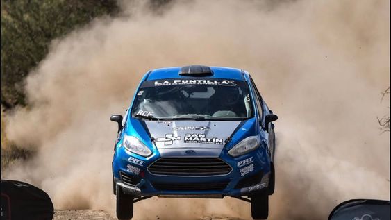 A fondo. Santiago Gambetta copó el primer día del Rally de La Toma en San Luis y este domingo irá por el triunfo final.
