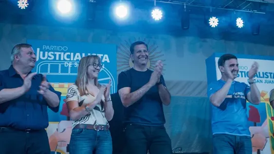 Y un día, Aballay apareció en la campaña peronista en Pocito y un comentario generó revuelo