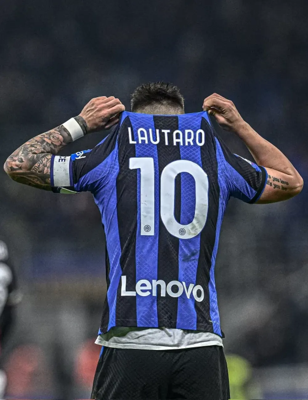 Lautaro Martínez convirtió el gol del triunfo en el clásico de Milán