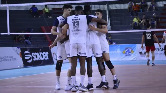 Obras perdió con River en el Aldo Cantoni y sumó su segunda derrota al hilo