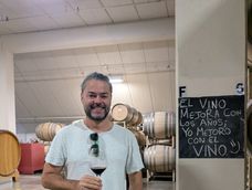del vinedo de su abuelo a los mercados del mundo: la historia del sanjuanino que apuesta por los vinos locales desde francia