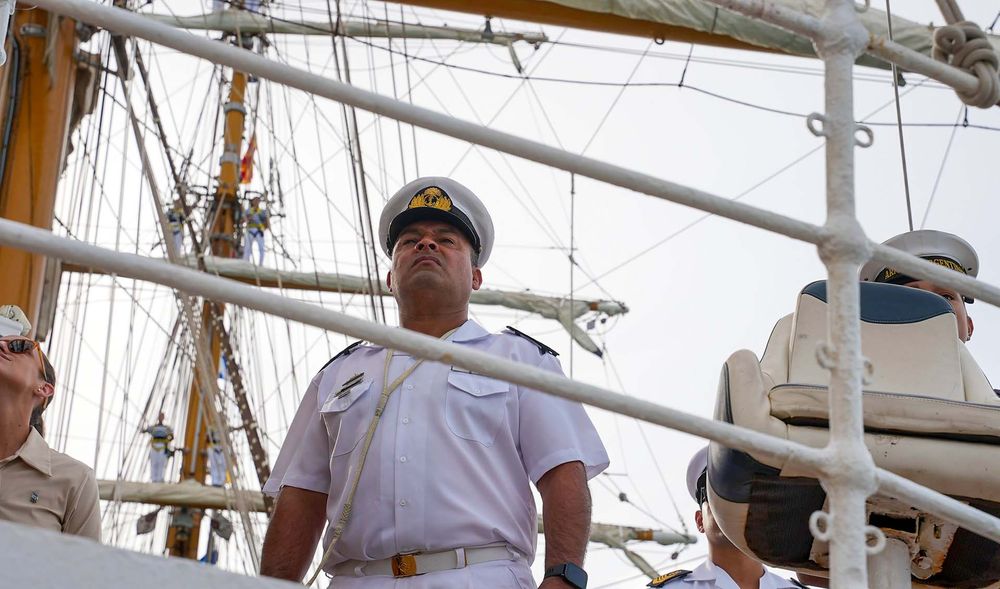 La historia del santaluceño que nunca había salido de San Juan, que a los 52 años acumula 200.000 millas náuticas y cerrará su carrera en la Fragata Libertad