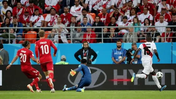 El debut del Perú de Gareca fue con derrota frente a Dinamarca