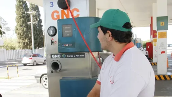 Preocupa a estaciones de servicios las obleas vencidas de autos a GNC