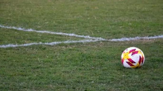 murio un comerciante en un partido de futbol