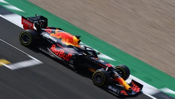 Verstappen festejó en Silverstone