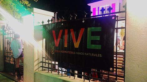 feria vive y una segunda edicion que reflejo el crecimiento de sanjuaninos interesados en el universo del vermut y los vinos naturales
