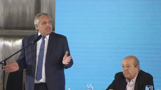 Alberto admitió que analizarán la jubilación de jueces y embajadores