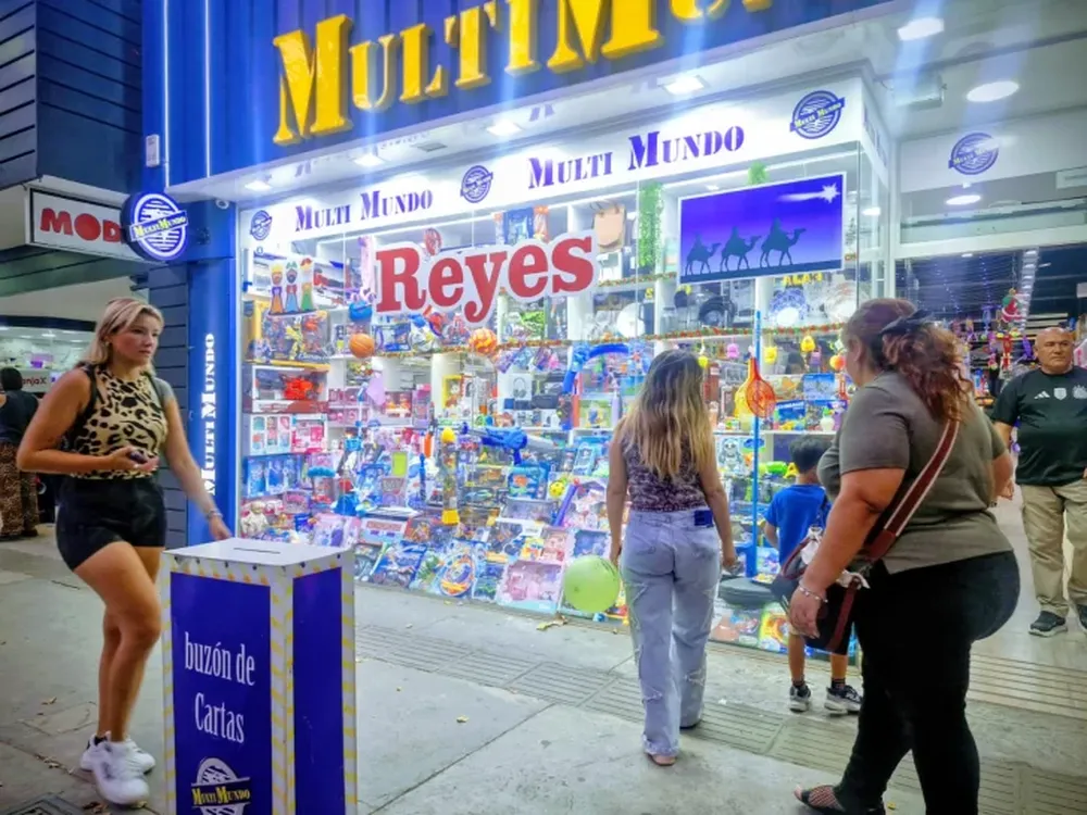 Cómo trabajará el comercio en San Juan el lunes y martes por Reyes Magos