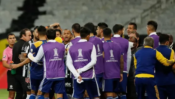 Duras sanciones de Conmebol a Boca Juniors por los incidentes contra Atlético Mineiro