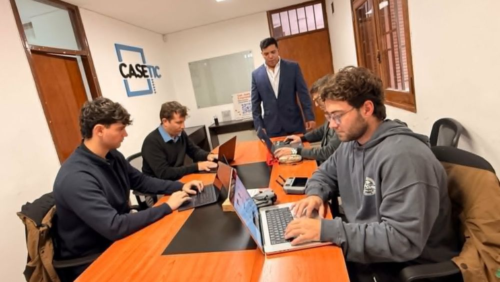 CASETIC trabaja para acercar la IA tanto al sector privado como a organismos públicos 