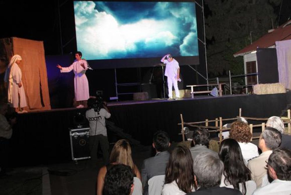 En su homilía, Monseñor pidió eliminar las ‘grietas‘