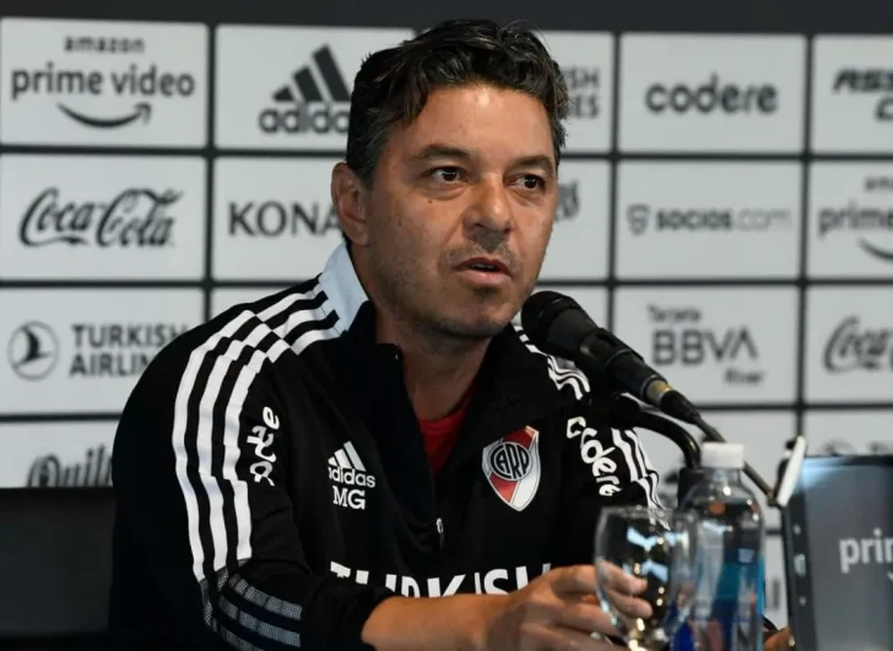 Gallardo: “Solari, disponible”