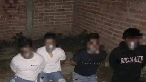 Agredió, escupió y hasta le rompió la campera a una policía,  pero no irá a prisión