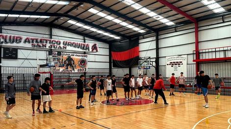 Trabajos. La preselección sanjuanina de básquetbol acelera su tarea rumbo a los Binacionales de Mendoza.