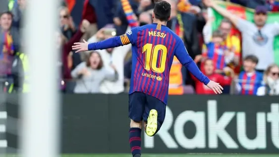 Con dos goles de Messi, Barcelona se quedó con el derbi