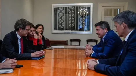 Diario de Cuyo | INTERÉS. Ayer visitó la provincia el viceministro de Metales Estratégicos de Francia, otro signo de apoyo internacional.