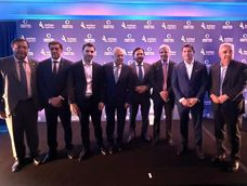 Orrego participó del del acto de cierre de la Argentina Week en Nueva York junto a empresarios e inversores Orrego participó del del acto de cierre de la Argentina Week en Nueva York junto a empresarios e inversores