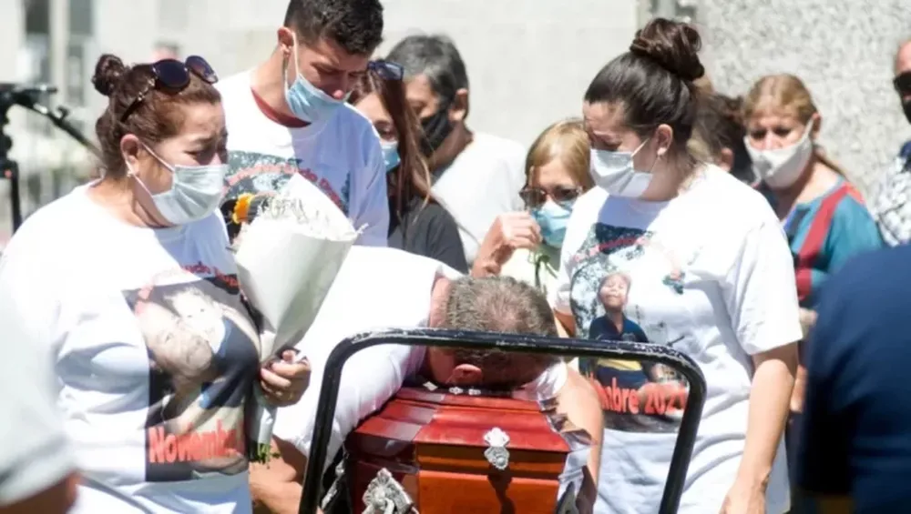 El desgarrador grito de la abuela de Lucio: “Por qué me lo mataste, maldita”