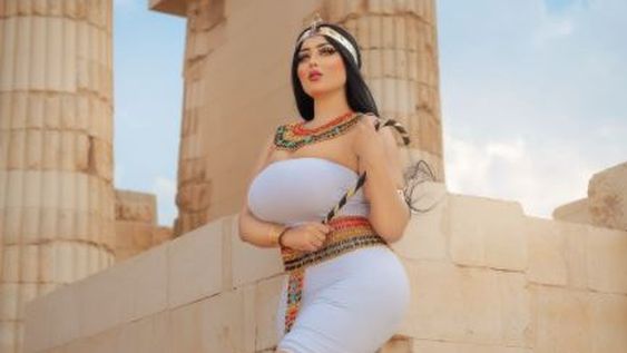 Detuvieron a una modelo por sacarse fotos en una pirámide “sagrada”