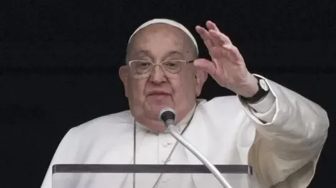 Nuevo parte médico del papa Francisco: el Vaticano informó que mostró una leve mejoría