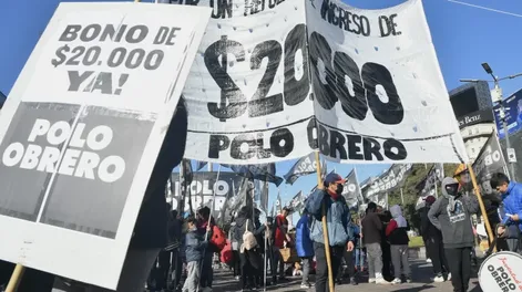 Protesta en todo el país y reclamo por mejora salarial