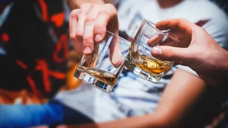 Una noche de alcohol y drogas terminó con un sujeto condenado a más de 3 años de prisión por golpear a una chica