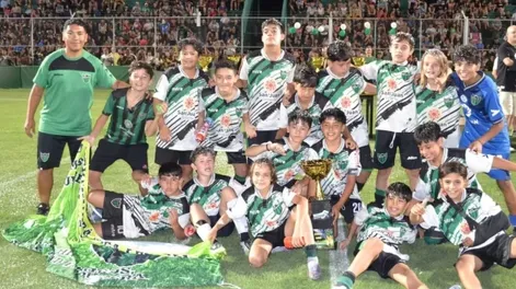 San Martín aseguró la competencia en Primera División para sus chicos