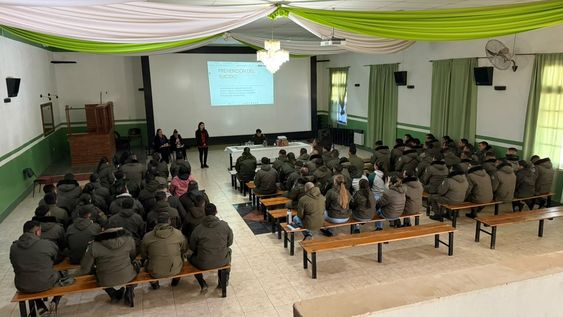 calingasta: mas de 300 aspirantes de gendarmeria participaron de una capacitacion sobre salud mental