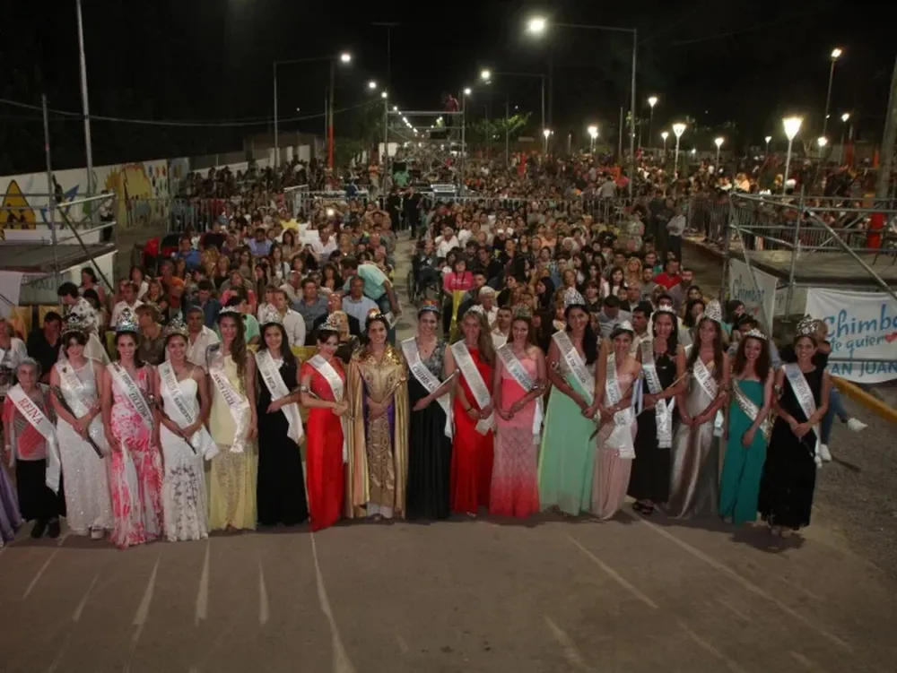 La gira de las reinas empezó en Chimbas